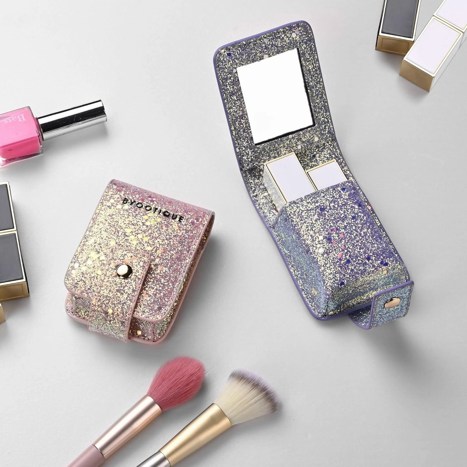 BYOOTIQUE Makeup Lipstick Case Portable Lip Gloss Cosmetic Pouch Lipstick Holder Makeup Organizer with Built-in Mirror Makeup Bag for Purse Mini Bag Travel, Glitter Purple