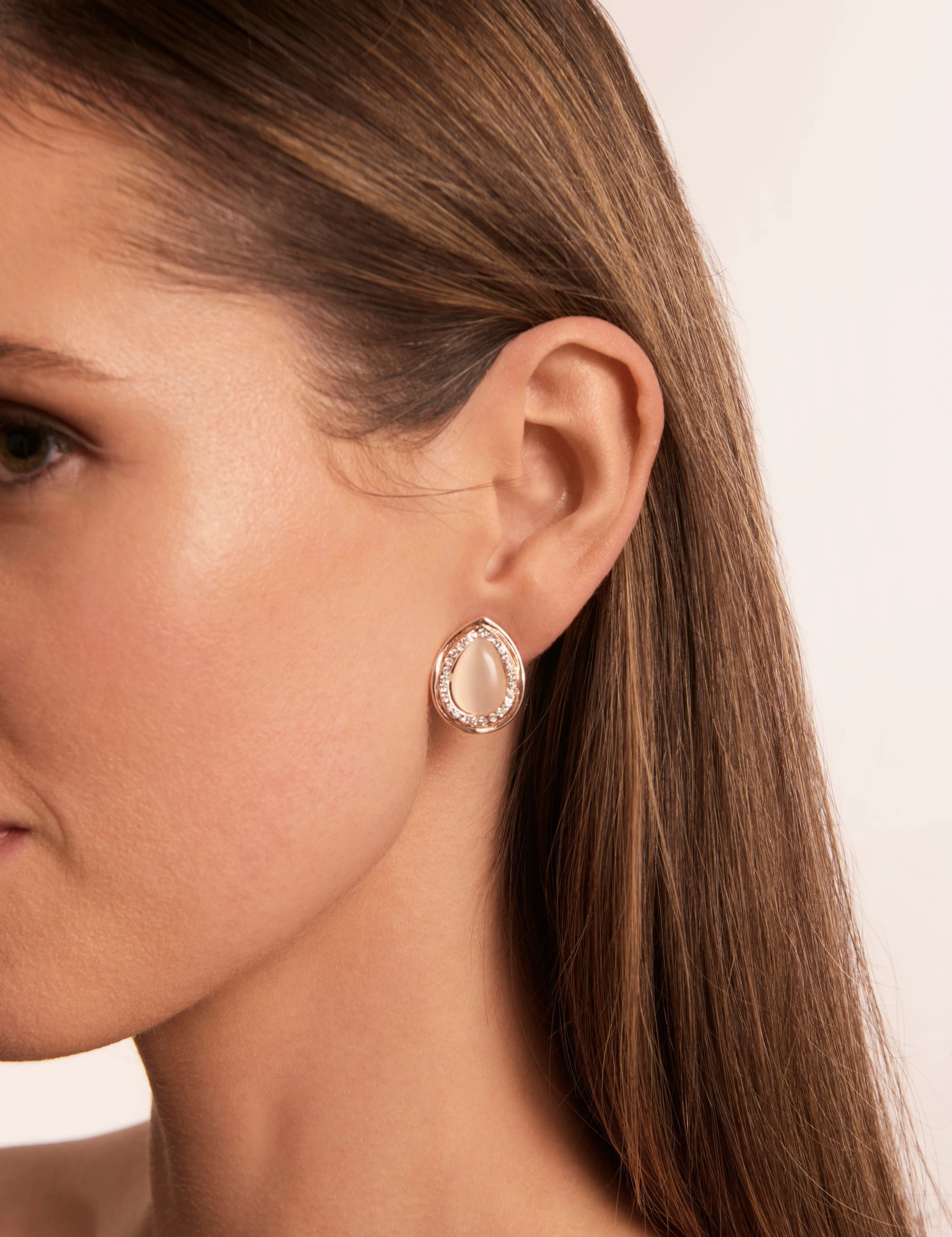 CATEYE AND CRYSTAL FRAMED CLIP ON EARRING
