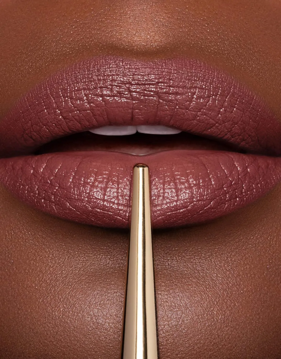 HOURGLASS Confession Lipstick (If Only)