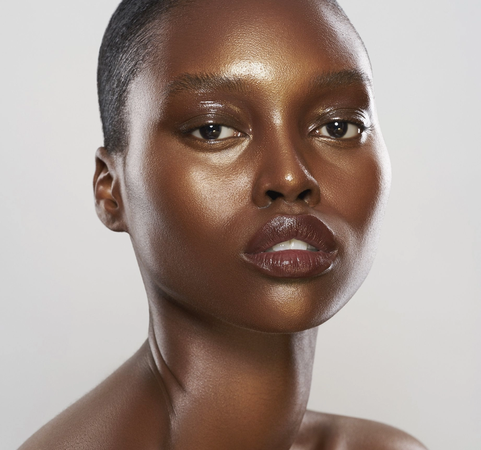 Offer-ending soon VEIL GODDESS - Worth the price ILLUMINATING