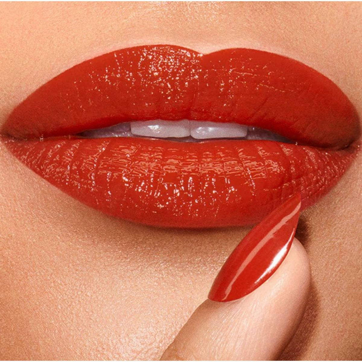 Pure Color Explicit Slick Shine Lipstick
