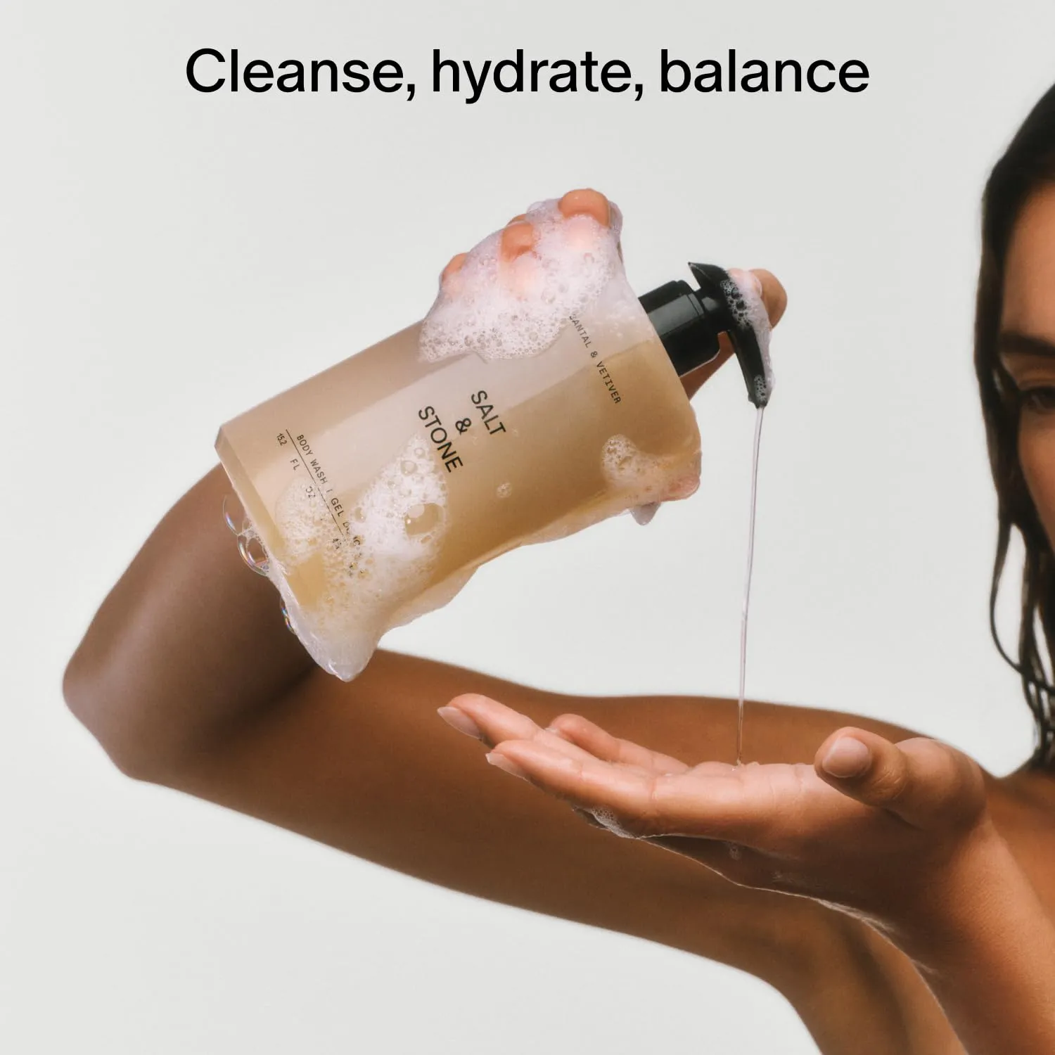 Salt & Stone Body Wash for Women & Men | Black Rose & Oud | Hydrating Gel Cleanser | Clean & Soften Skin | Made with Niacinamide & Hyaluronic Acid | Free From Parabens, Sulfates & Pthalates 15.2 fl oz