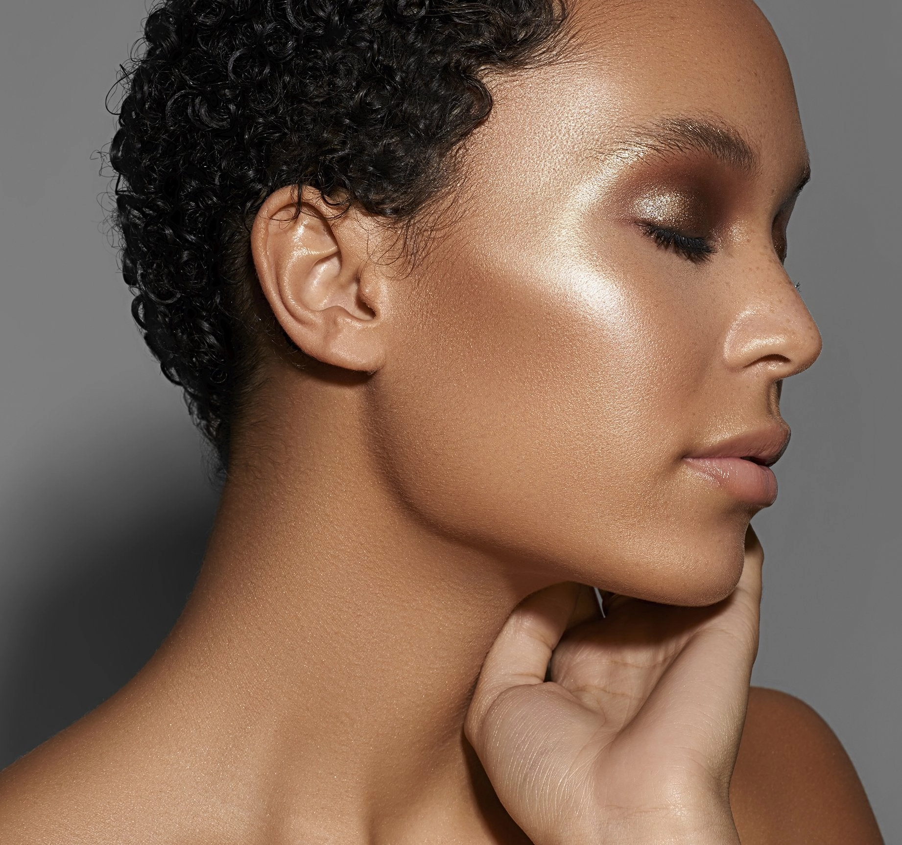 VEIL - Complete range RADIANCE ILLUMINATING Wholesale pricing